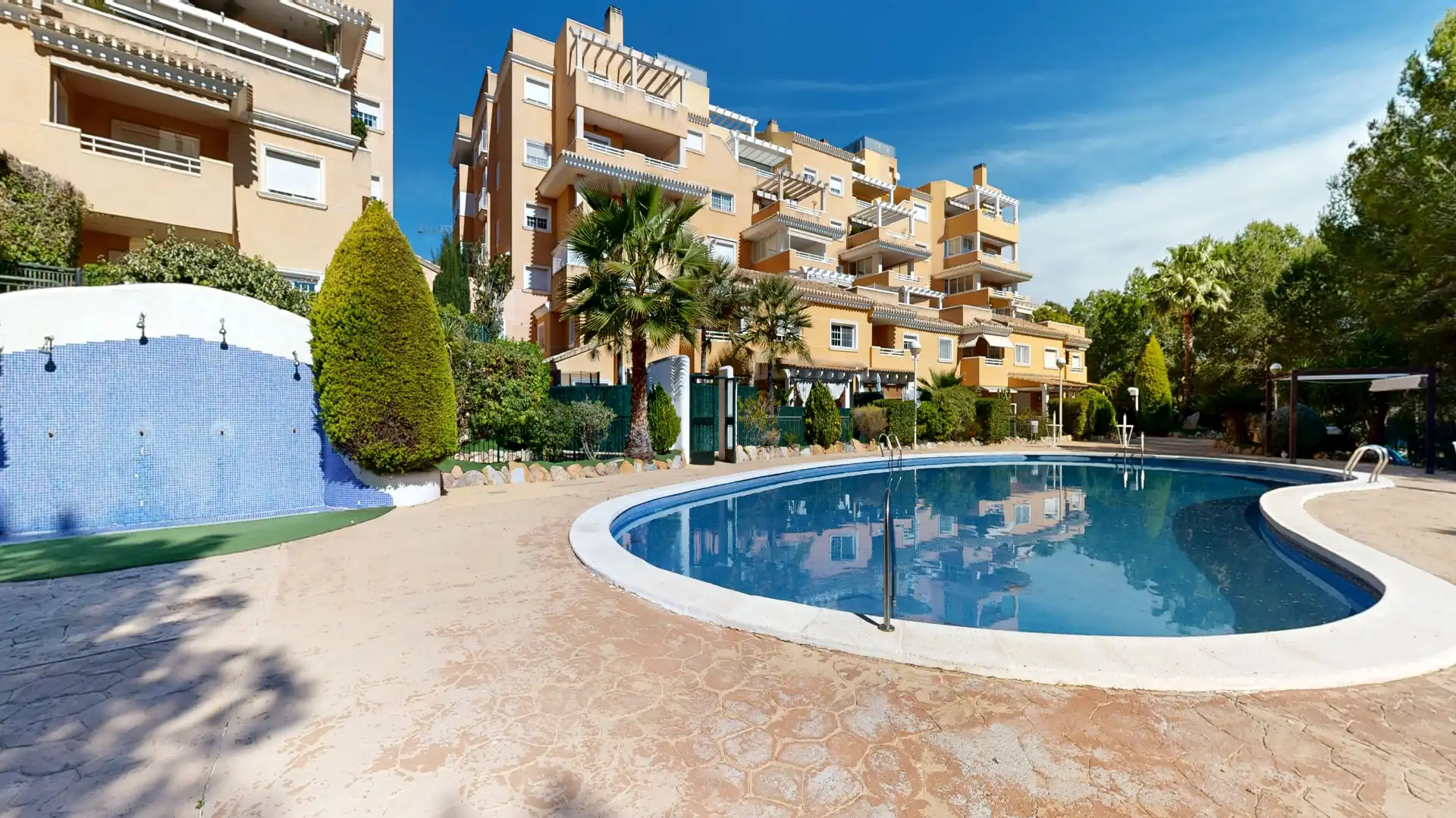 Piscina de Piso en venta en Molina de Segura con Aire acondicionado, Terraza y Trastero