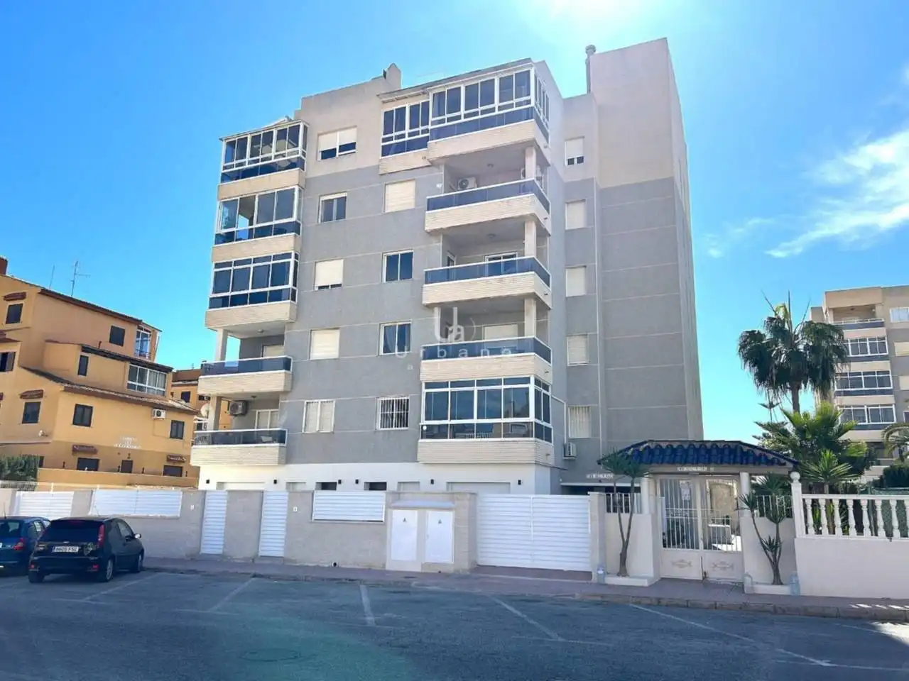 Apartment with terrace for sale in Calle Perseo
