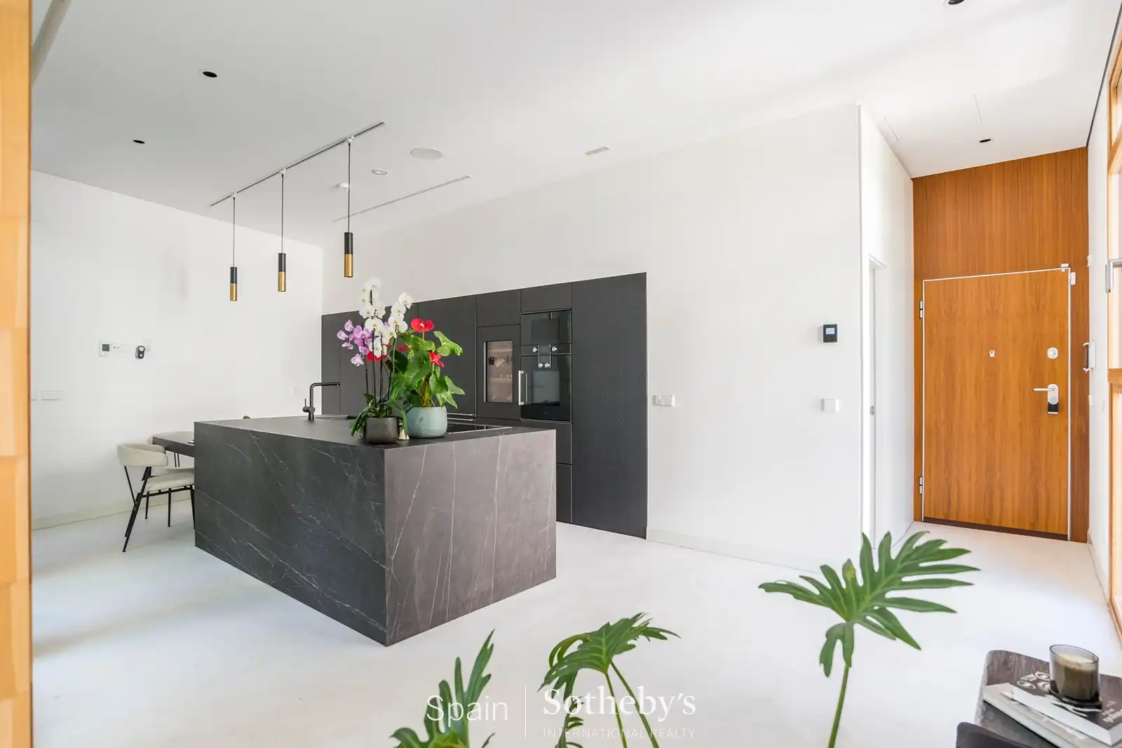 Cocina de Ático en venta en Madrid con Aire acondicionado, Calefacción y Jardín privado