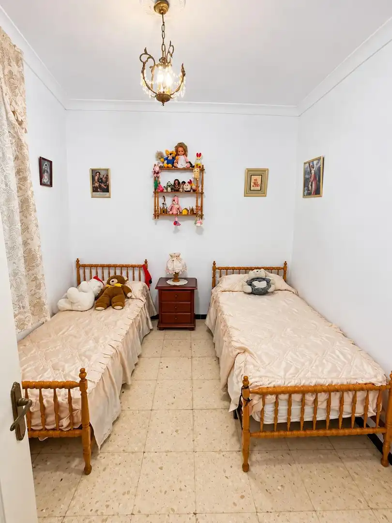 Dormitori de Casa o xalet en venda en Fuentes de Andalucía, Sevilla