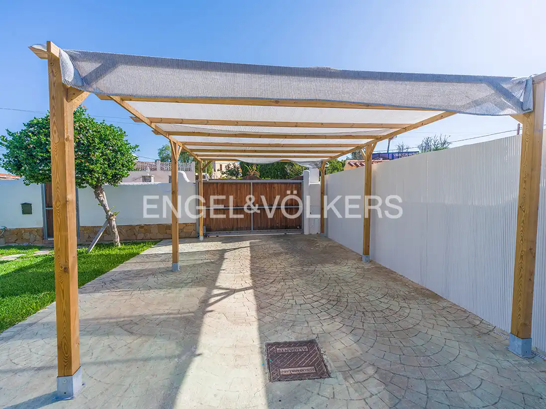 Terraza de Casa o chalet en venta en Sant Joan d'Alacant con Aire acondicionado, Calefacción y Jardín privado