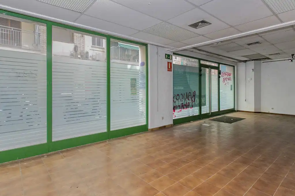 Business premises for sale in C/ Providencia, imagen 3
