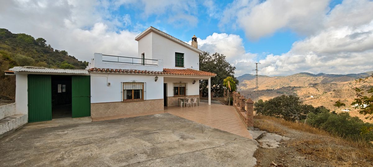 Exterior view of Country house for sale in Málaga Capital  with Furnished