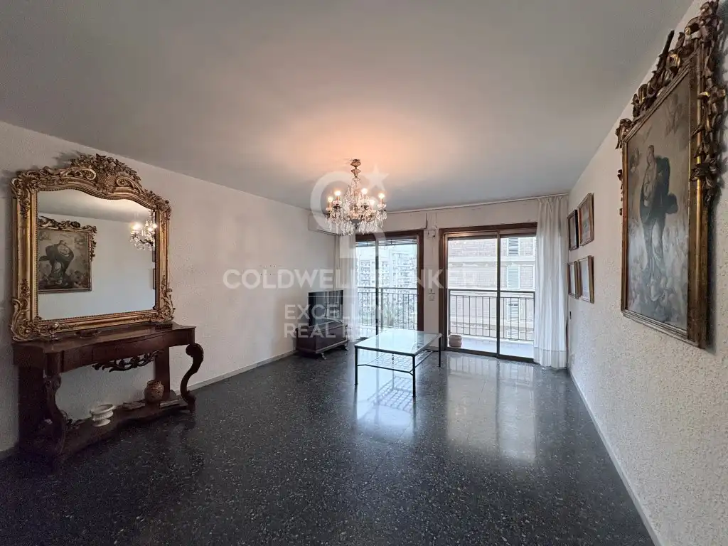 Living room of Flat for sale in Valencia  with Air Conditioner and Terrace