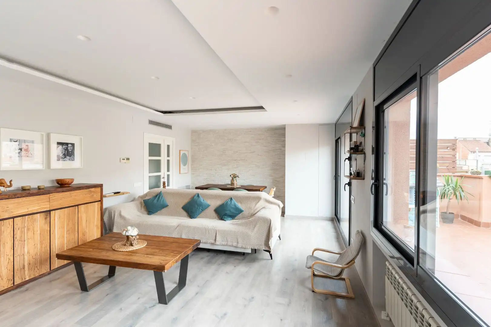 Sala d'estar de Àtic en venda en Sant Martí