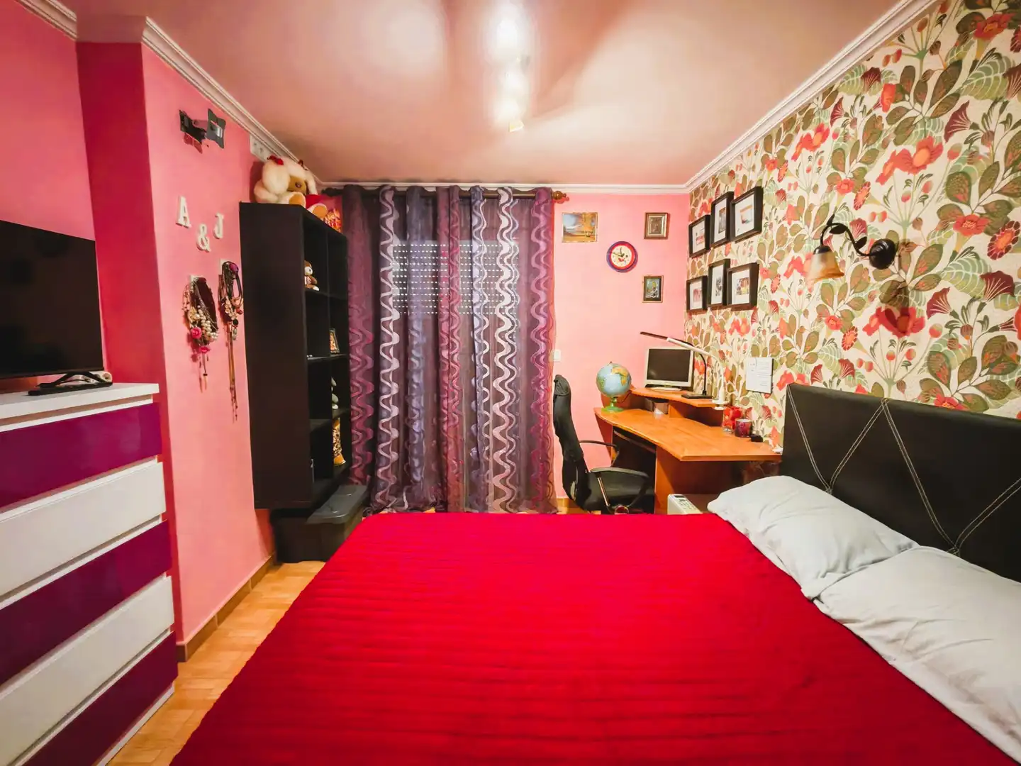 Habitación de Ático en venta en Orihuela con Aire acondicionado, Terraza y Trastero