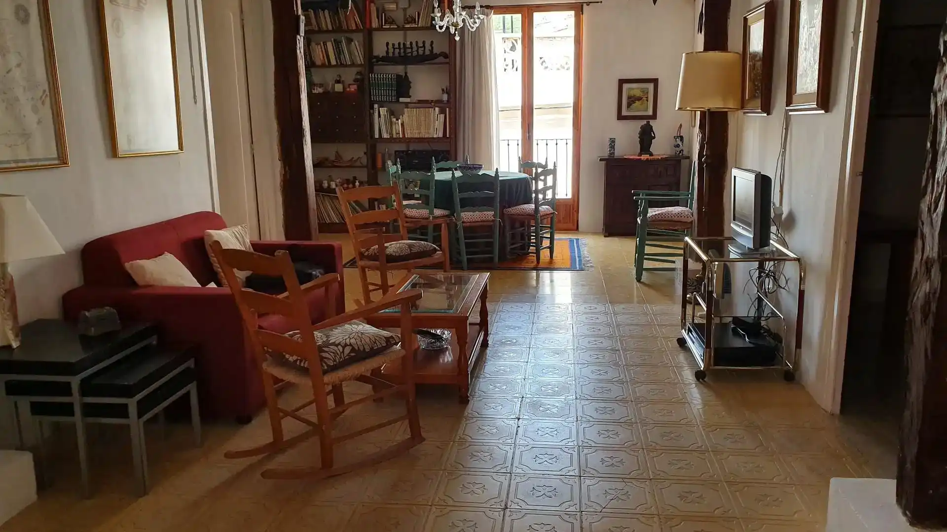 Sala d'estar de Casa adosada en venda en Sella amb Jardí privat, Traster i Piscina