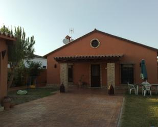 Exterior view of House or chalet for sale in Chiclana de la Frontera  with Air Conditioner, Heating and Private garden