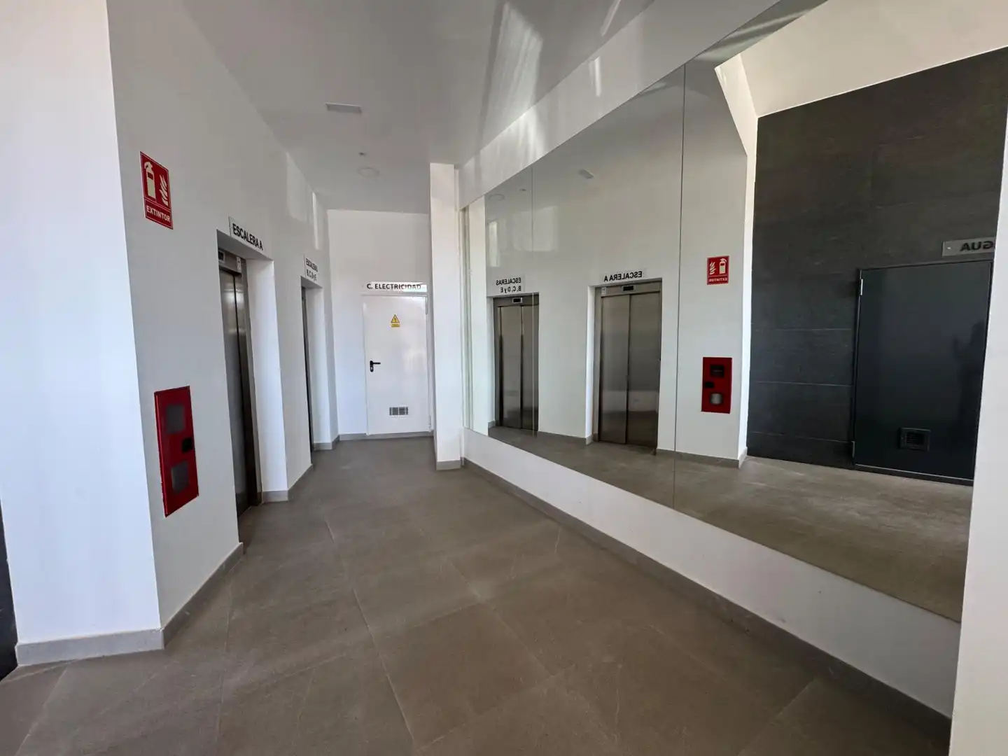 Pis de lloguer en Almería amb Aire condicionat, Calefacció i Traster