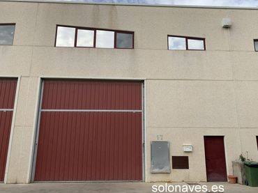 Nau industrial en venda a Cuarte de Huerva