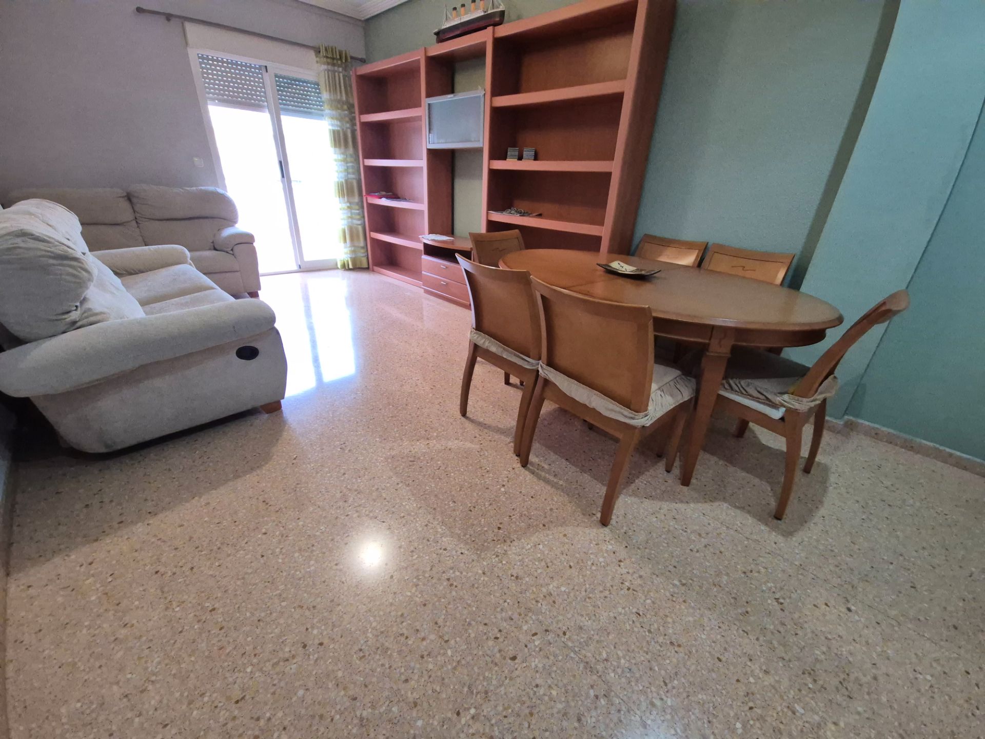 Living room of Flat to rent in Elche / Elx  with Furnished, Oven and Washing machine