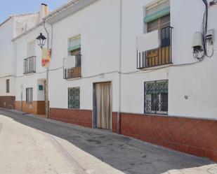 Vista exterior de Casa o xalet en venda en Cogollos de la Vega amb Terrassa