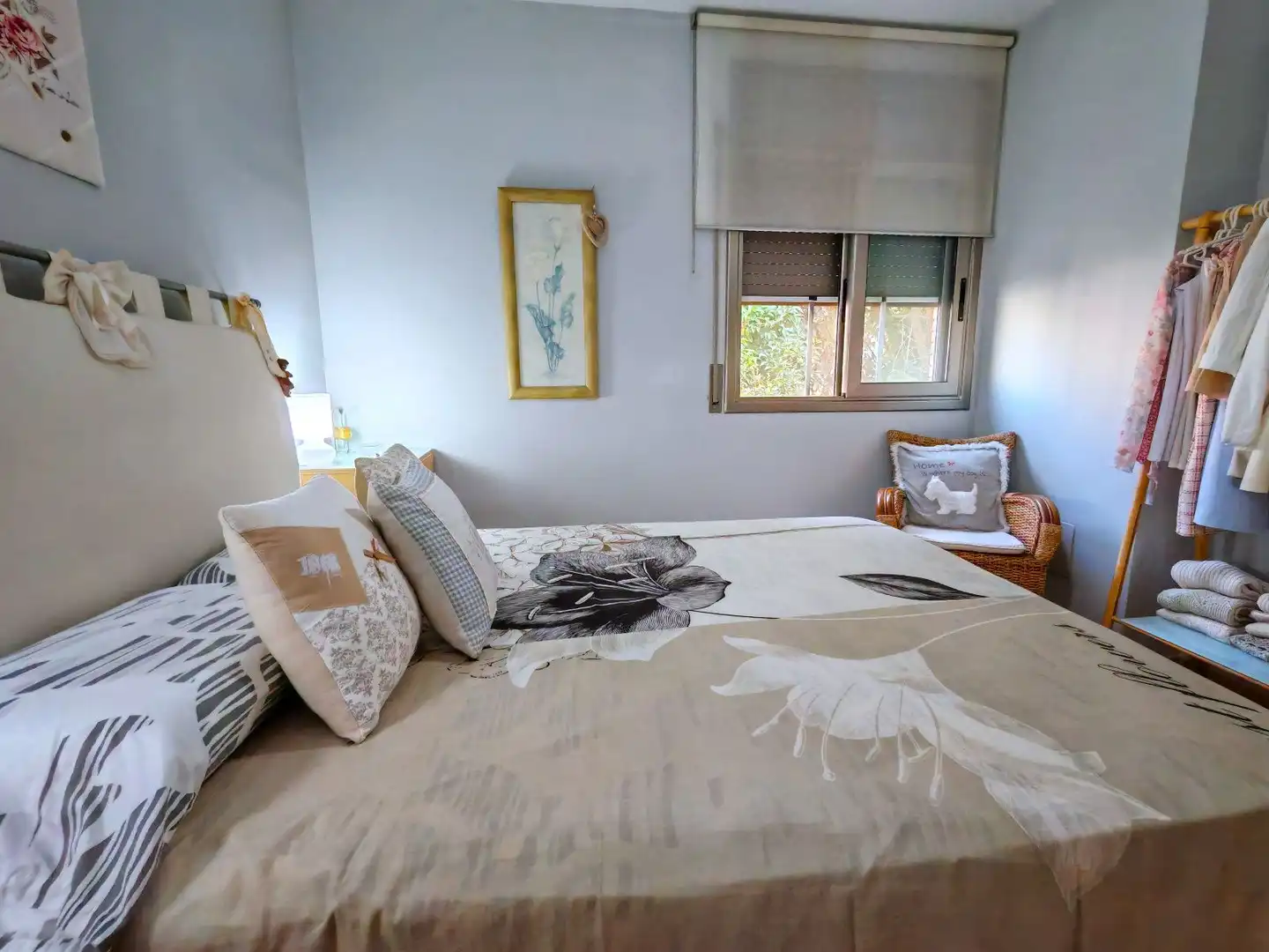 Habitación de Casa adosada en venta en El Vendrell con Aire acondicionado, Calefacción y Jardín privado