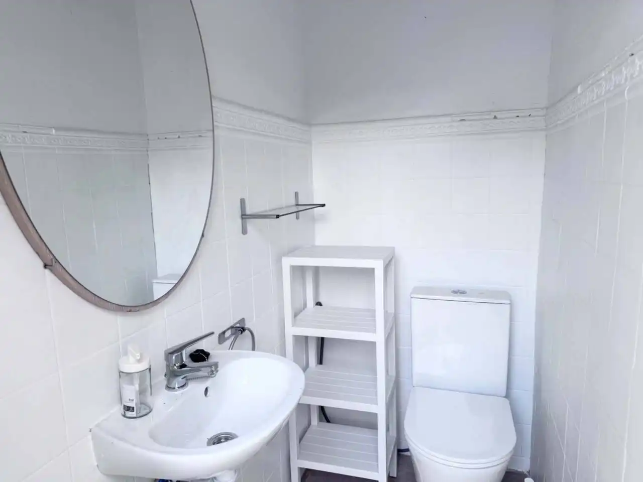 Badezimmer von Haus oder Chalet zur Miete in Paterna mit Privatgarten, Terrasse und Möbliert