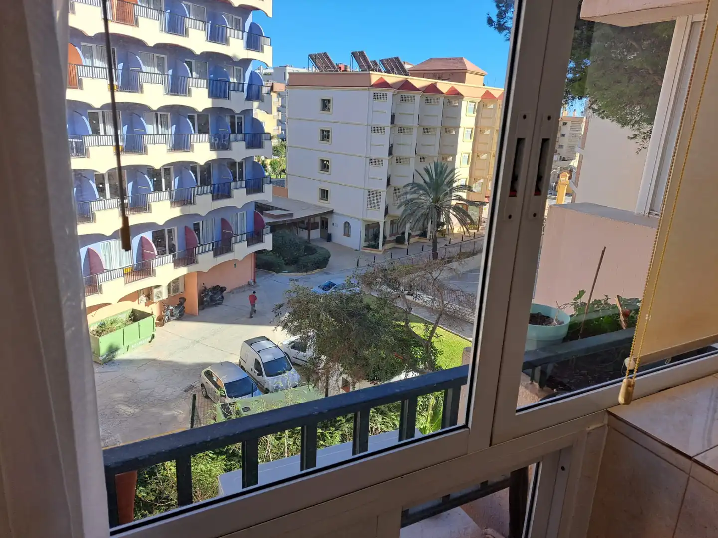 Balcony of Flat for sale in Fuengirola  with Air Conditioner, Heating and Terrace