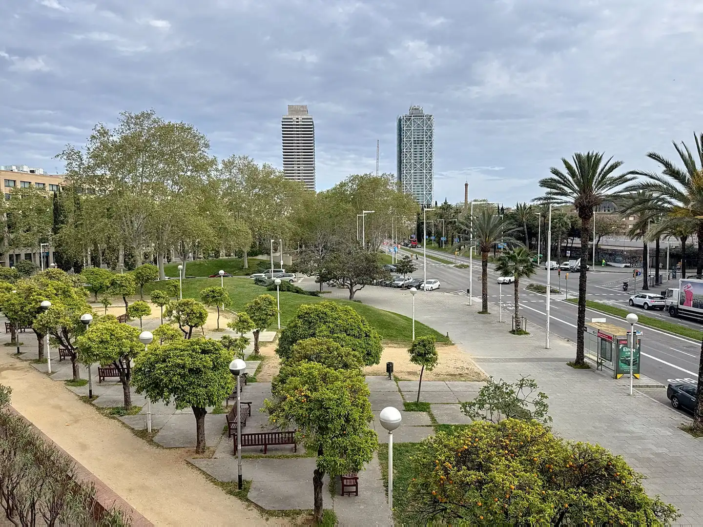 Vista exterior de Piso en venta en Barcelona