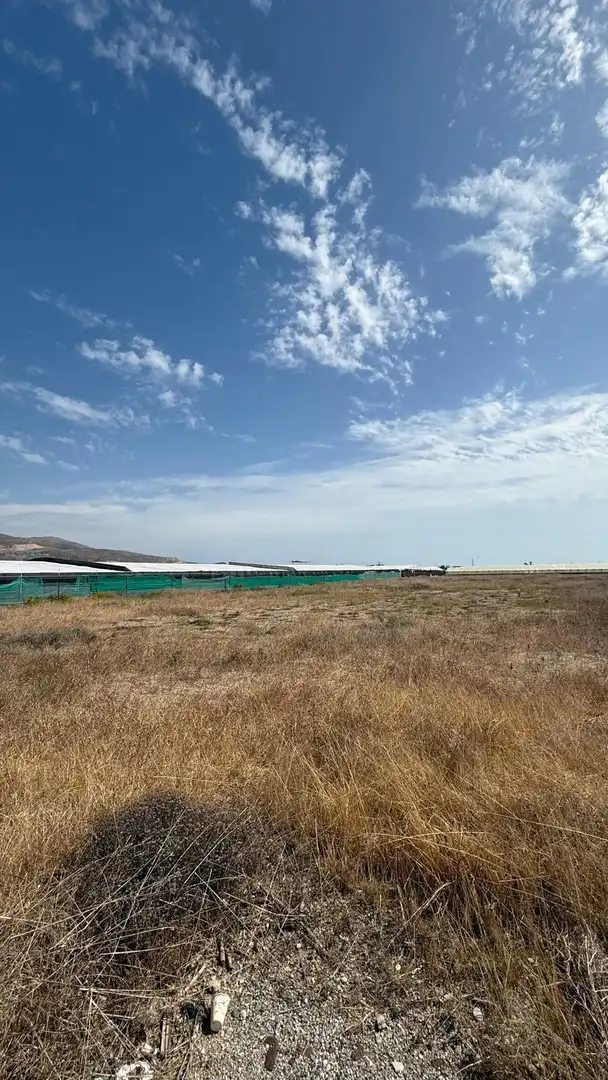 Terreno en venta en Motril