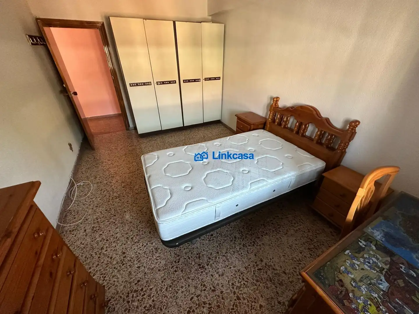 Dormitori de Pis en venda en Madrid amb Calefacció, Terrassa i Alarma