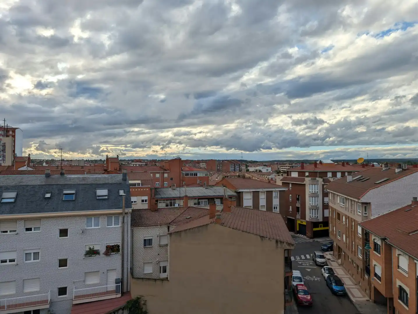Vista exterior de Dúplex en venda en Crucero