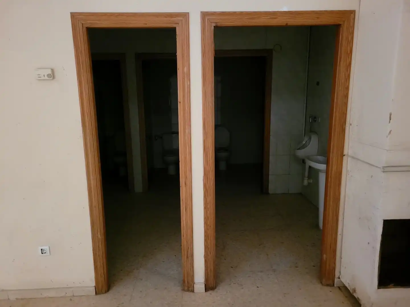 Badezimmer von Geschaftsraum zum Verkauf in Benetússer