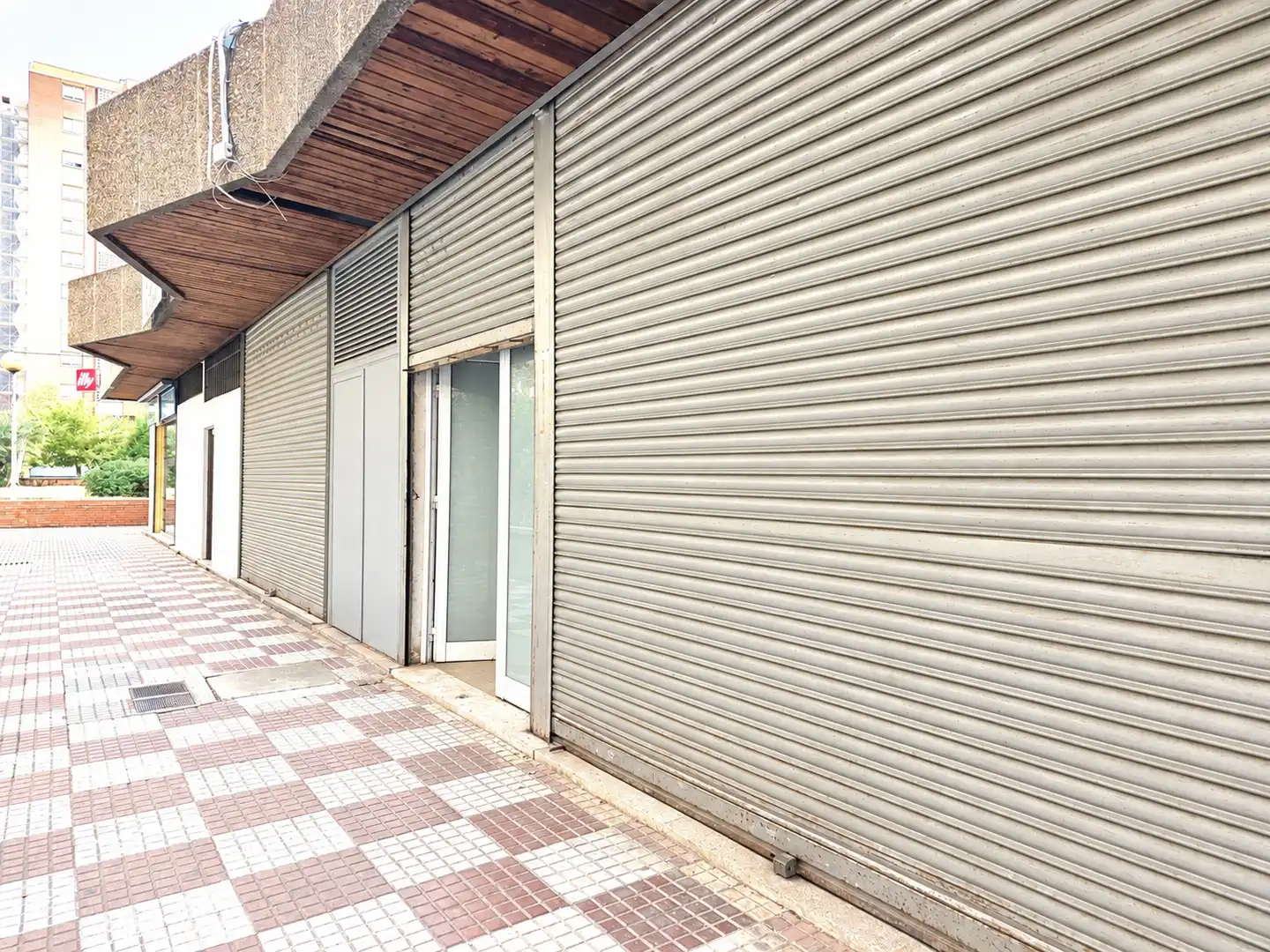 Local comercial de lloguer a Centre - Cordelles, imagen 4