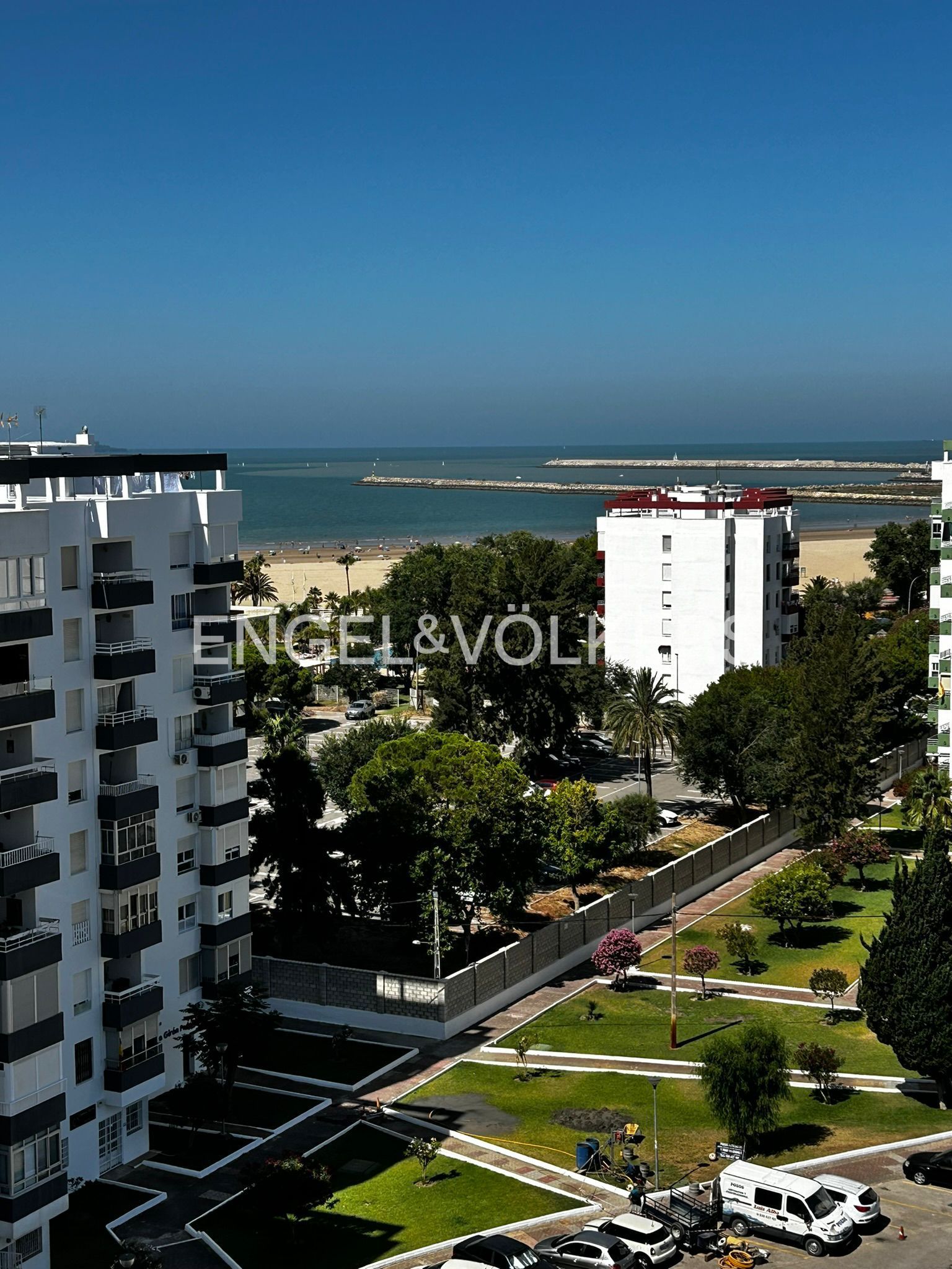 Vista exterior de Piso de alquiler en El Puerto de Santa María con Calefacción