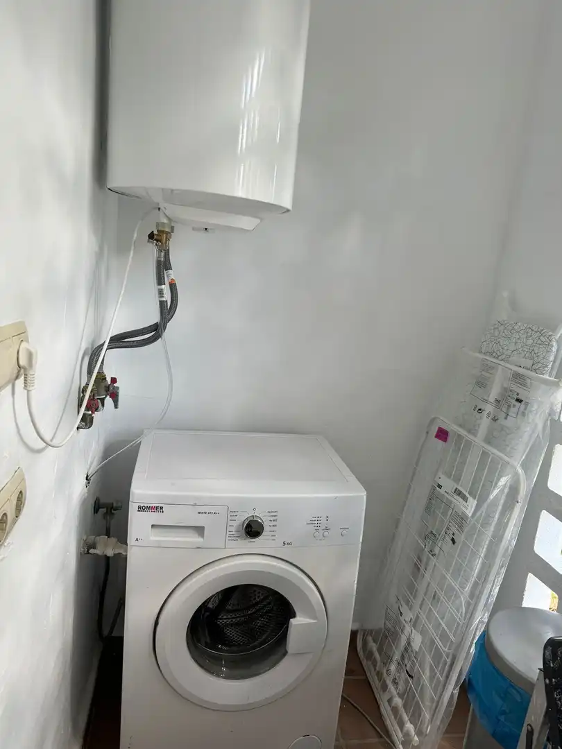 Apartamento con piscina en alquiler en Selwo, imagen 4