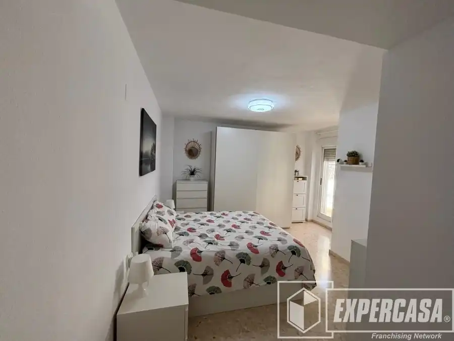 Bedroom of Flat for sale in Albal  with Air Conditioner, Terrace and Storage room