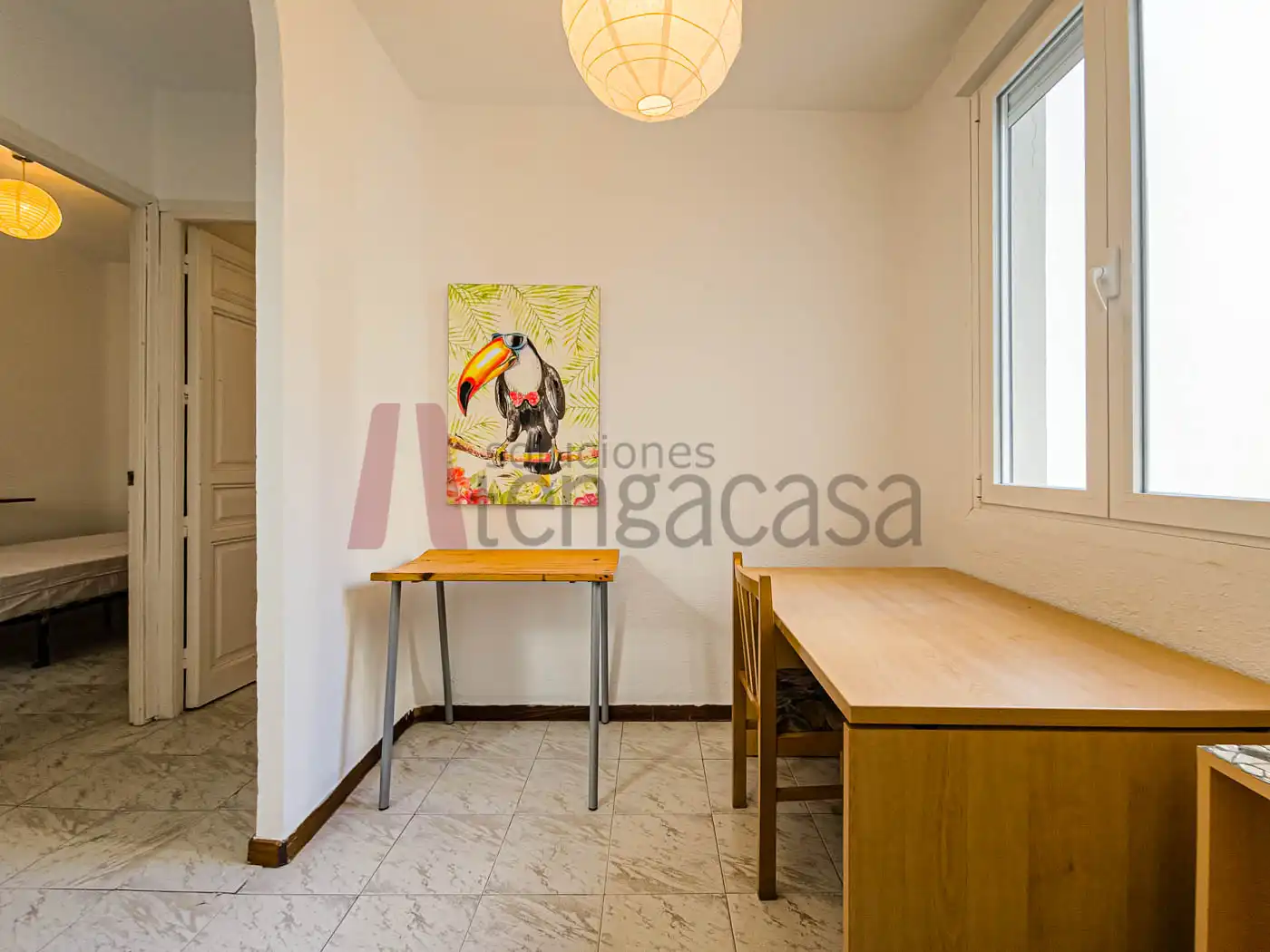 Flat for rent to own in Calle de la Colegiata, Embajadores - Lavapiés