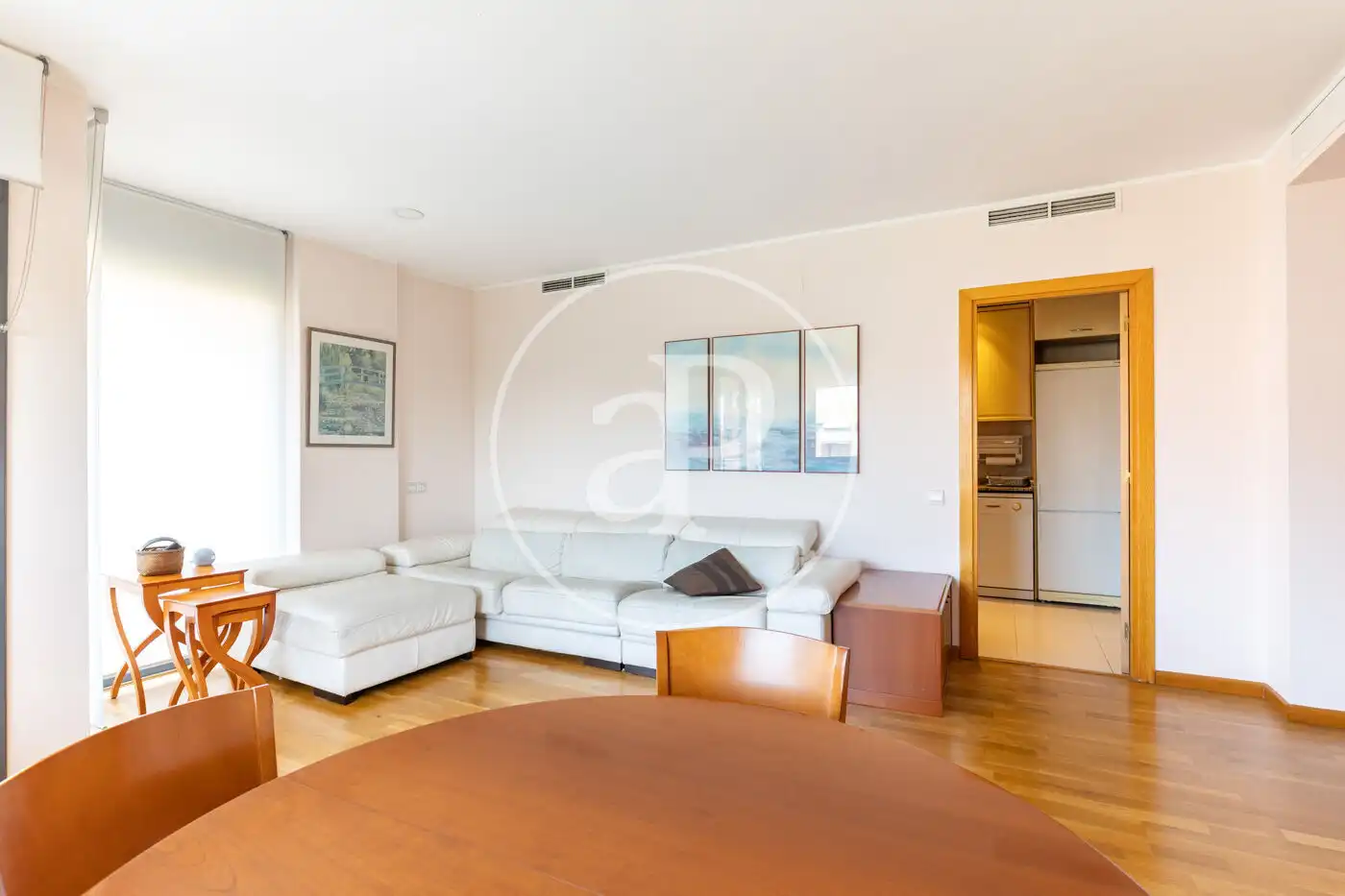Living room of Flat for sale in Sant Cugat del Vallès  with Air Conditioner, Heating and Terrace