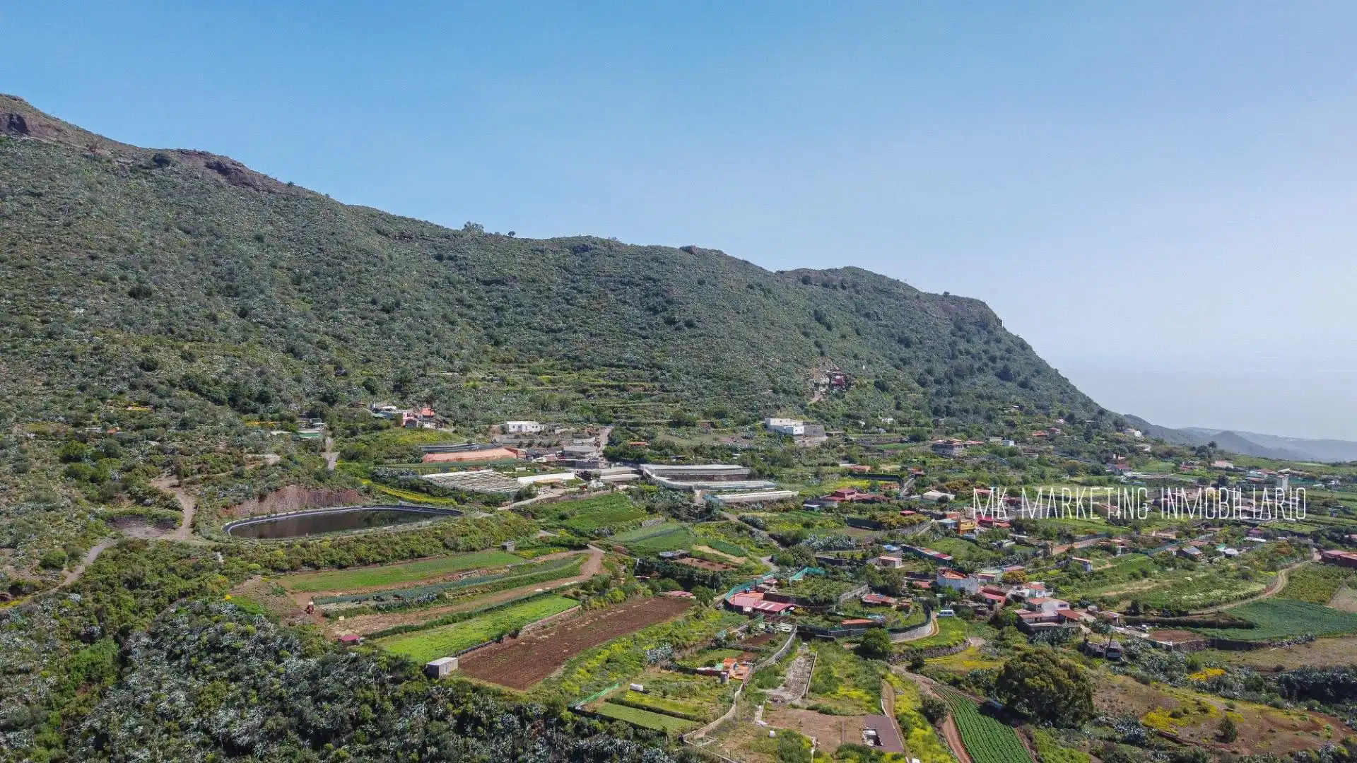 Vista exterior de Finca rústica en venda en Valsequillo de Gran Canaria amb Aire condicionat, Terrassa i Piscina