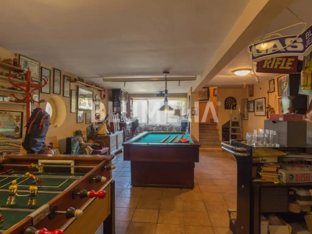 Houses for sale in Las Rotas / Les Rotes