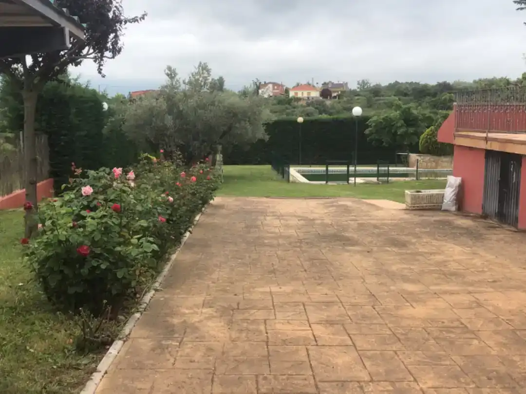 Jardín de Piso en venta en Lardero con Aire acondicionado, Jardín privado y Trastero