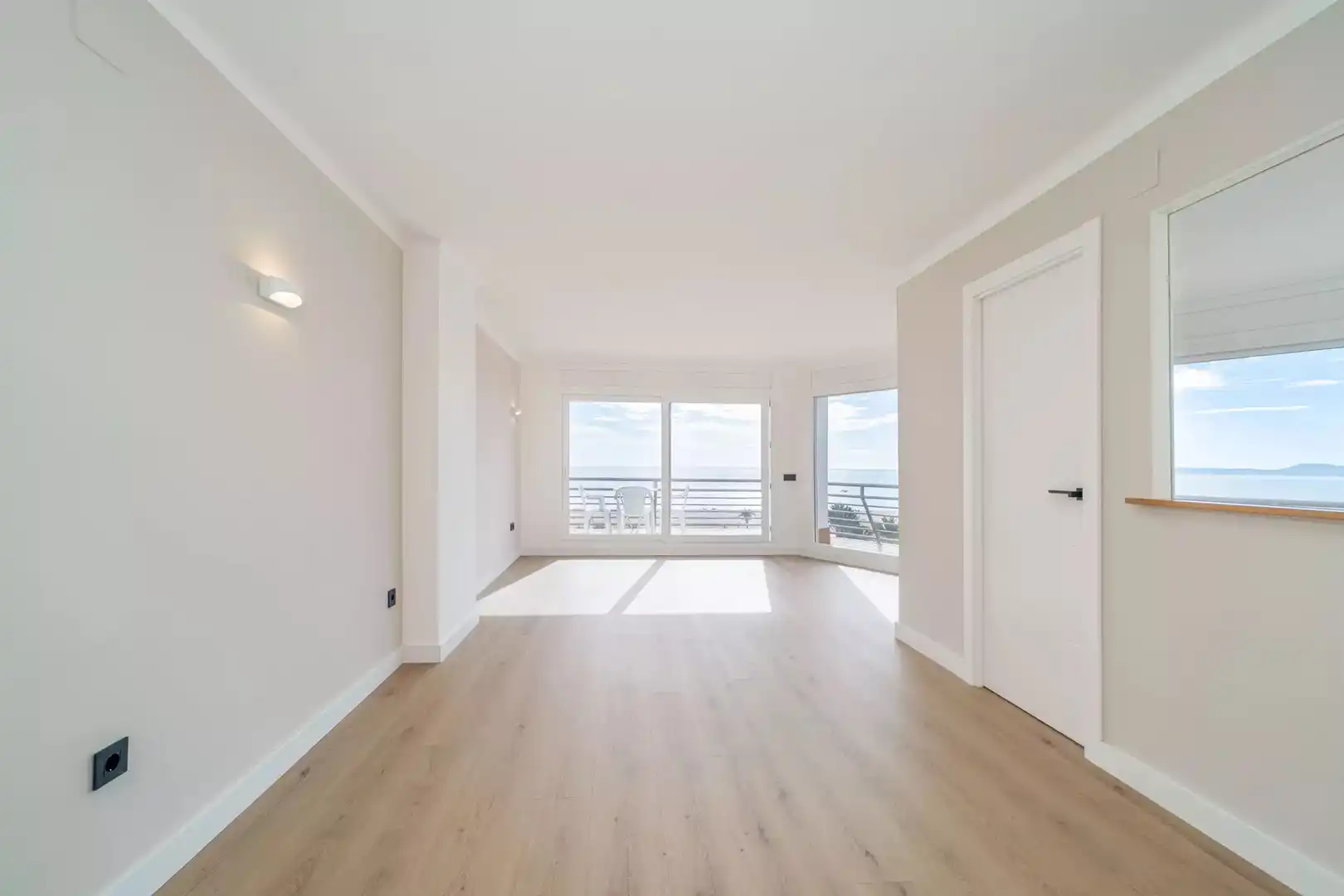 Sala de estar de Piso en venta en Empuriabrava con Aire acondicionado y Terraza