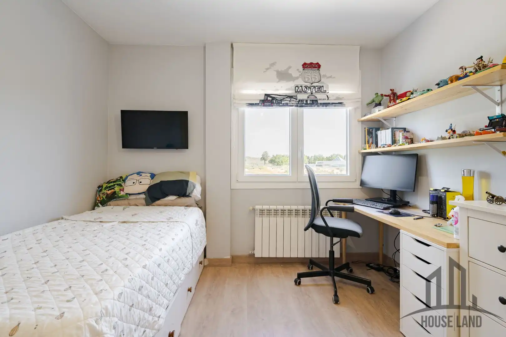 Habitación de Casa adosada en venta en Meco con Aire acondicionado, Calefacción y Trastero