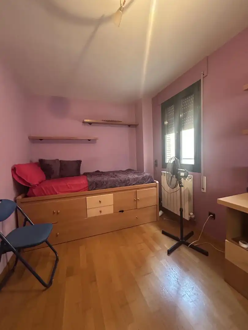 Dormitori de Casa o xalet en venda en Tudela amb Aire condicionat i Calefacció