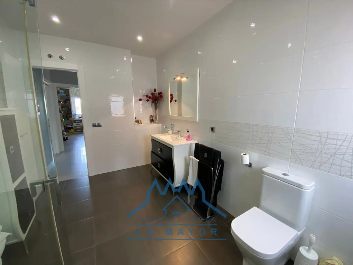 Bathroom of Houses for sale in Ciudad Real  with Air Conditioner, Private garden and Terrace
