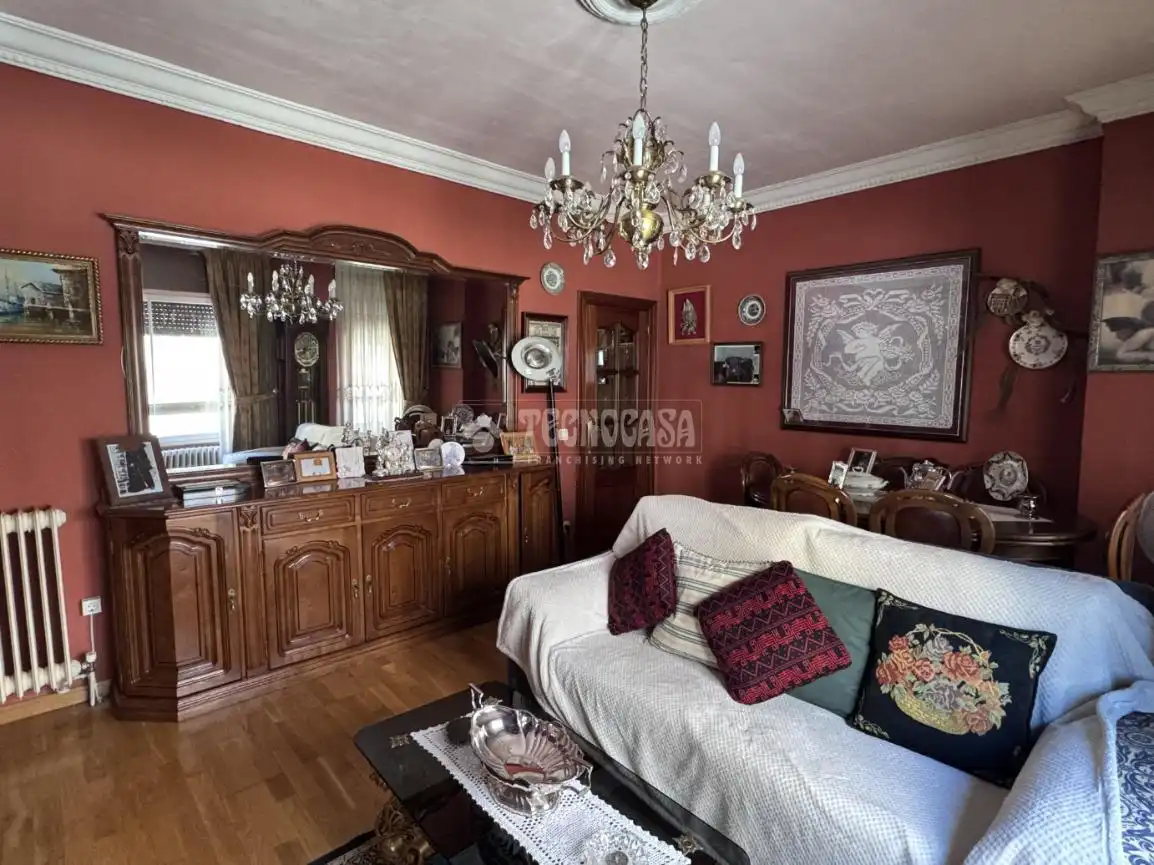 Living room of Detached homes for sale in León Capital   with Heating and Parquet flooring