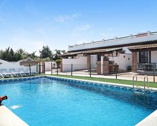 Single-family semi-detached to rent in Carril del Puntalejos, 107, Conil de la Frontera