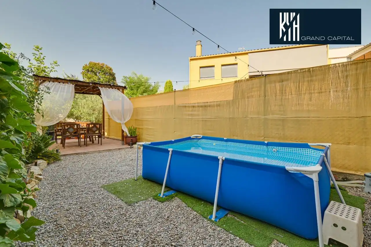 Maison mitoyenne avec terrasse à vendre à Plaça Mestre Mas i Ros, imagen 3