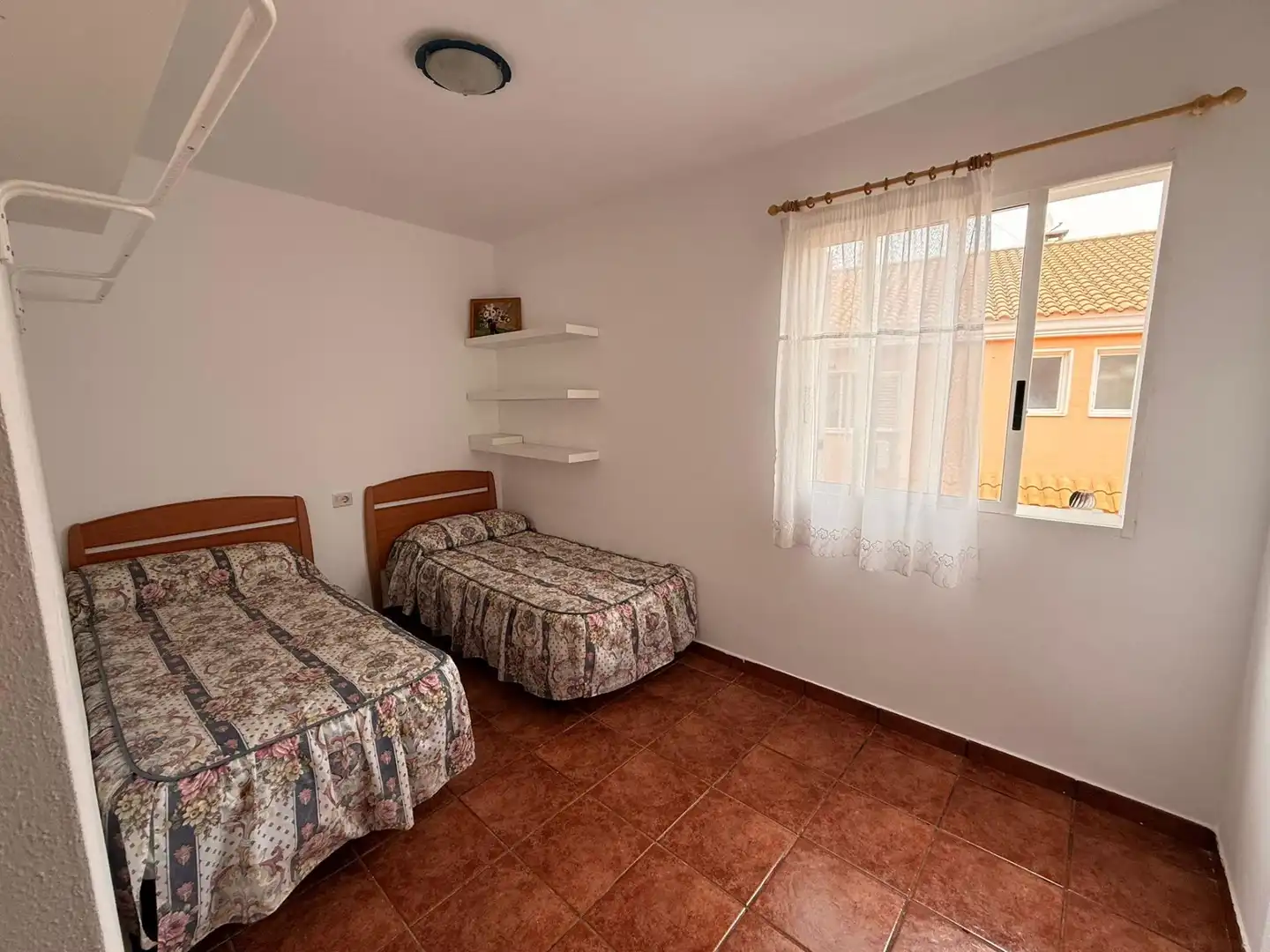 Habitación de Casa adosada en venta en Moncofa con Terraza, Trastero y Balcón