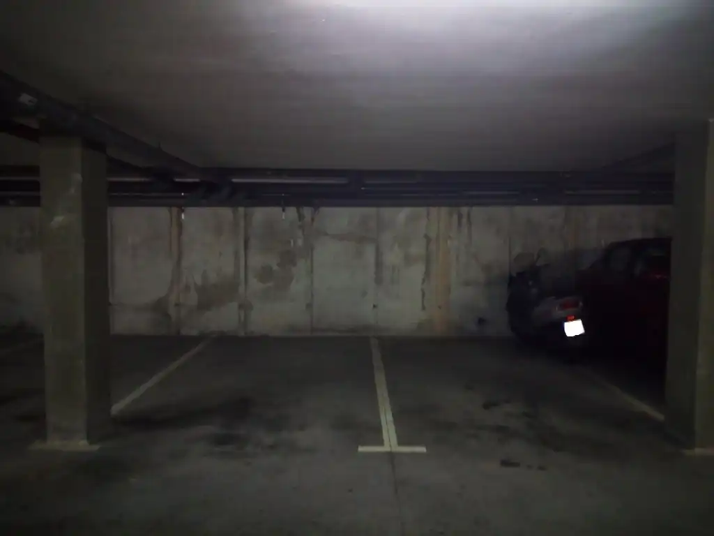 Einzelparkplatz zum Verkauf in Esteve Pila, Carrer