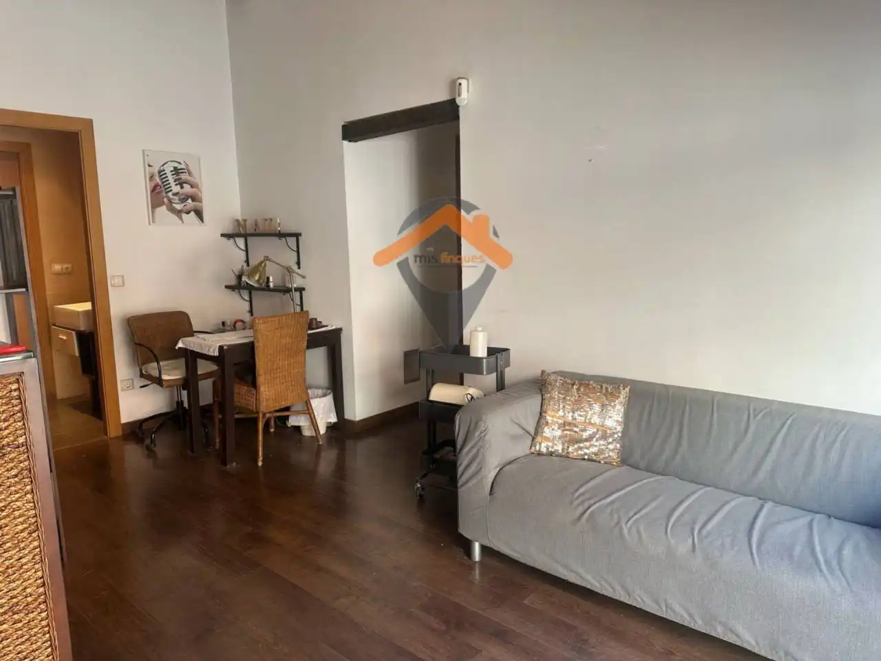 Business premises for sale in Calle Josep Renom, imagen 26