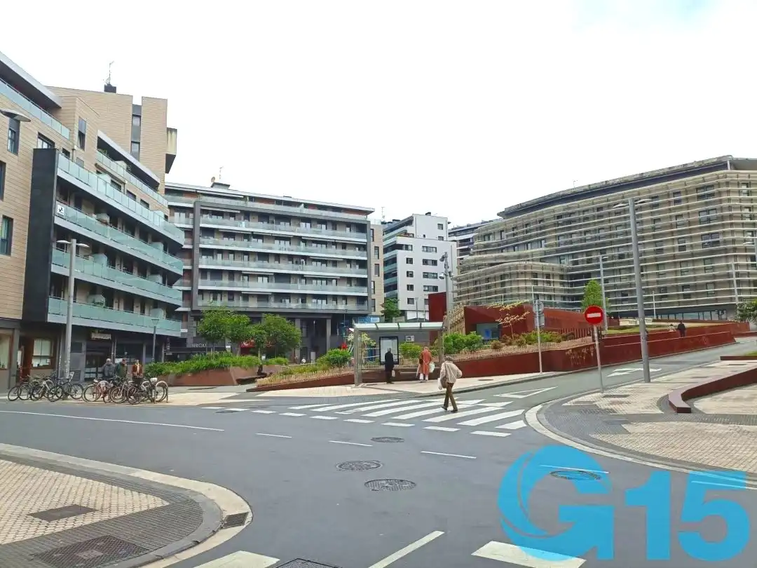 Vista exterior de Pis de lloguer en Donostia - San Sebastián  amb Calefacció, Terrassa i Rentadora