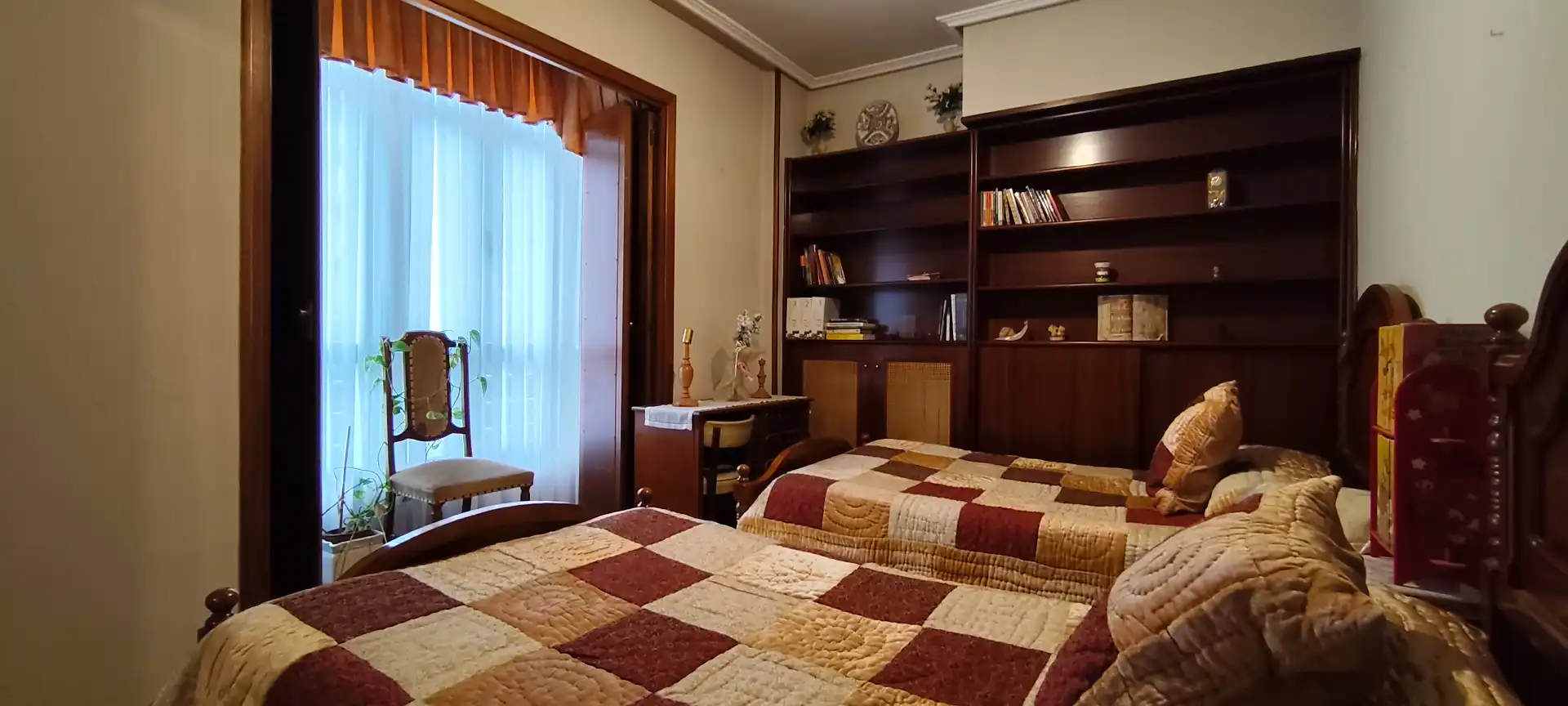 Habitación de Piso en venta en  Logroño con Calefacción, Parquet y Trastero