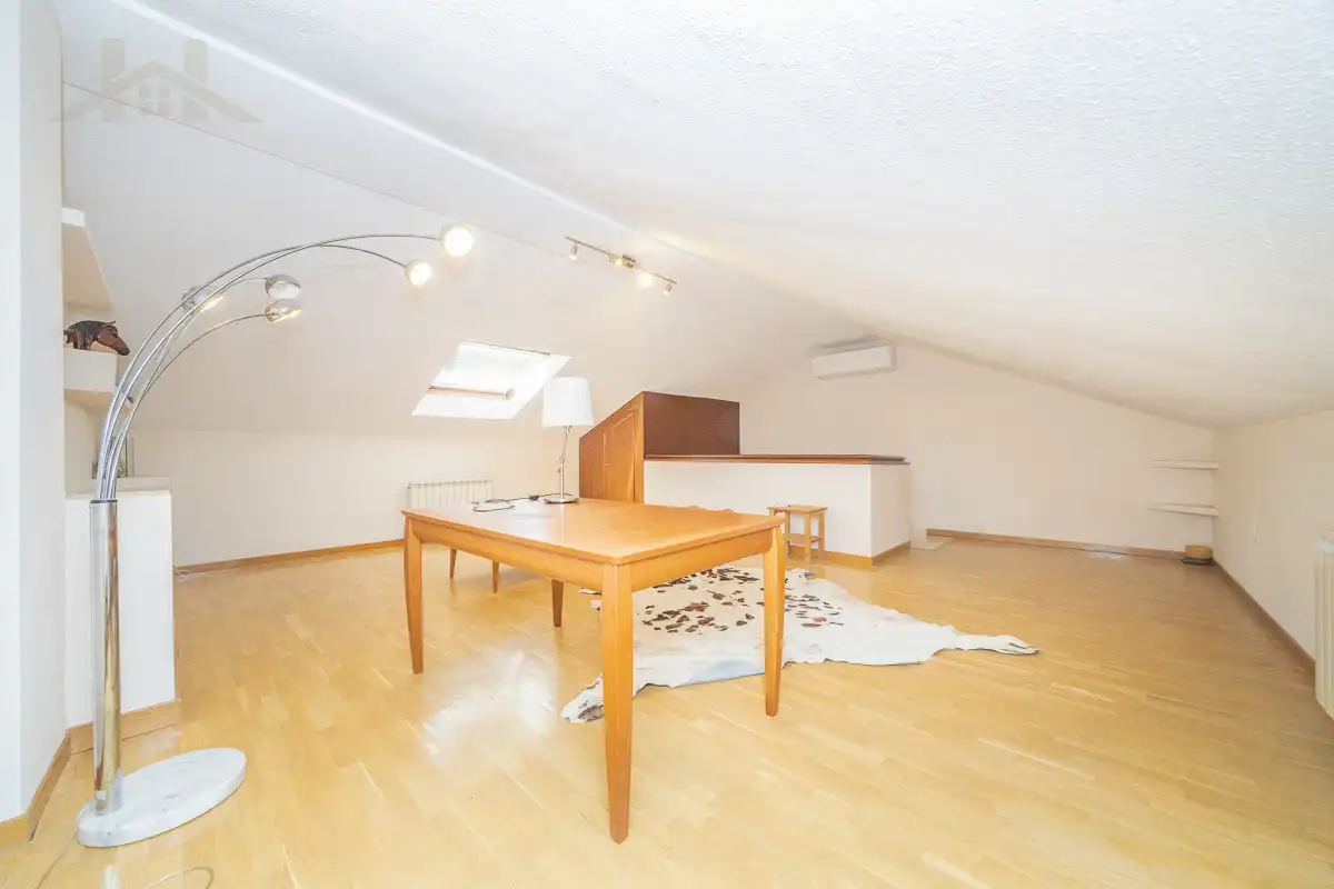 Casa adosada en venta en Torrelodones con Aire acondicionado, Calefacción y Jardín privado