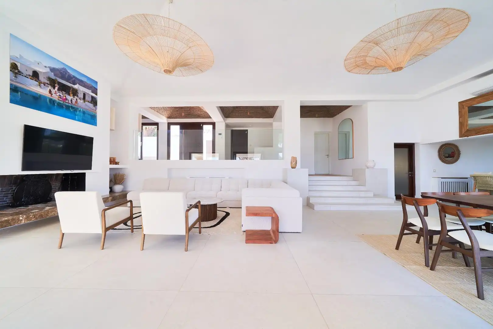Sala de estar de Casa o chalet en venta en Marbella con Aire acondicionado, Calefacción y Jardín privado
