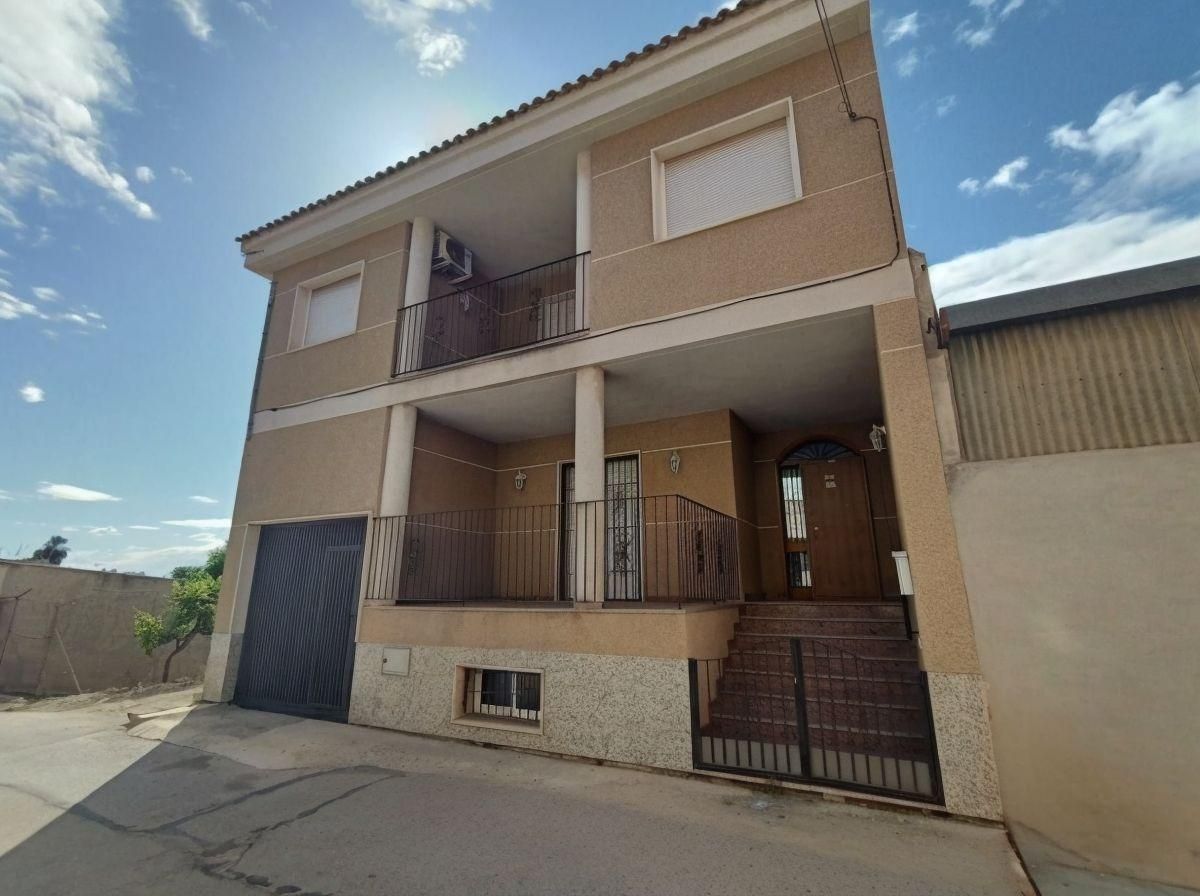 Vista exterior de Casa o xalet en venda en  Murcia Capital amb Aire condicionat, Jardí privat i Terrassa