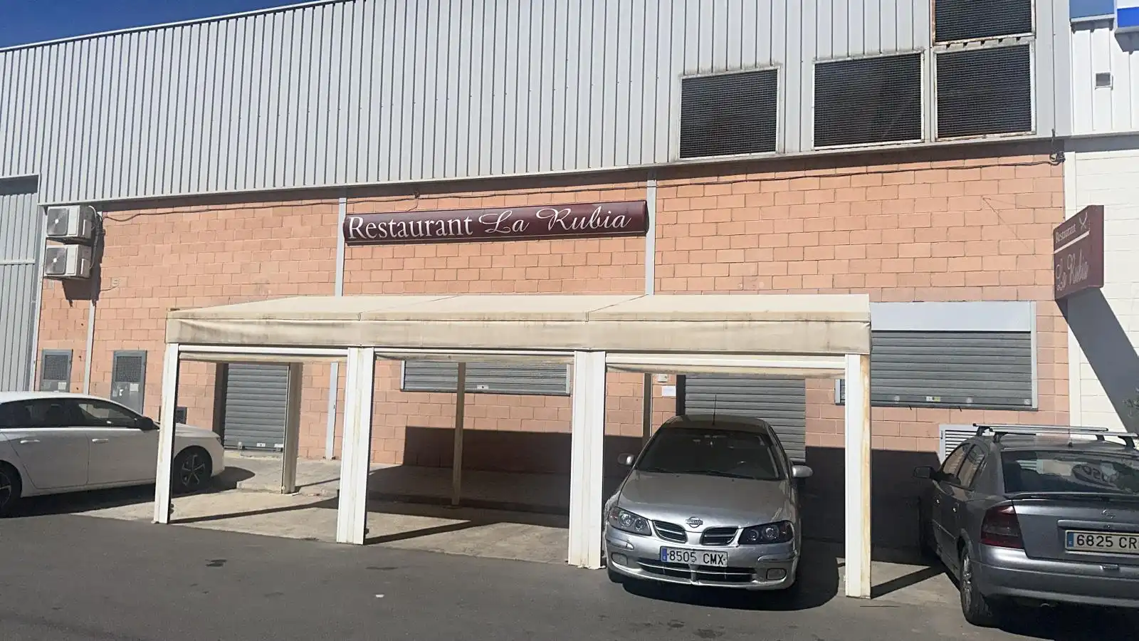 Parking de Local en traspaso en Picassent con Aire acondicionado, Calefacción y Terraza