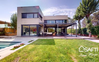 Terrassa de Casa o xalet en venda en Sant Julià de Ramis amb Terrassa, Piscina i Balcó